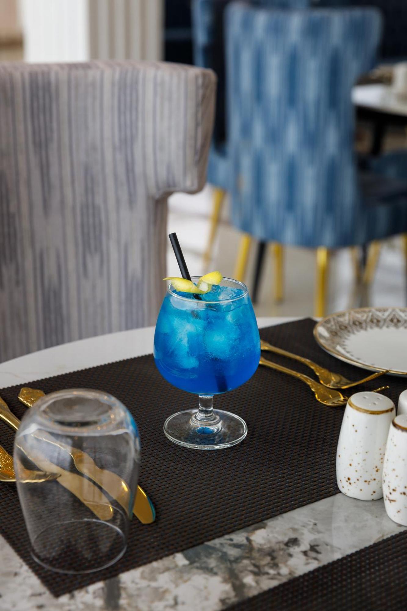 Le Glamour Resort & Wellness Spa Pokhara Zewnętrze zdjęcie